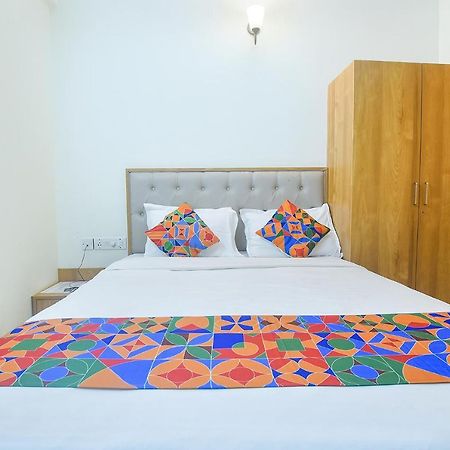 Hotel Fabexpress De Classio With Pool - Nr Candolim Beach Exterior foto
