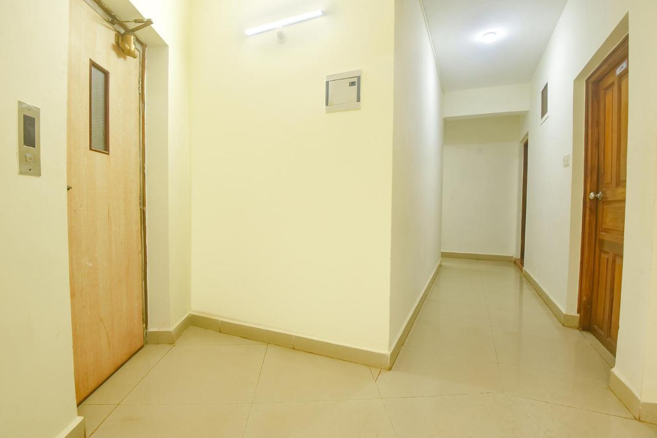Hotel Fabexpress De Classio With Pool - Nr Candolim Beach Exterior foto